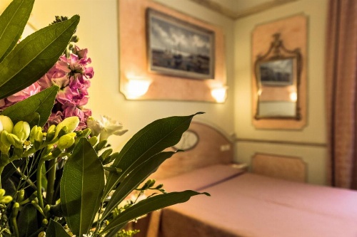 Antica Residenza D'Azeglio Room&Breakfast di Charme image 16