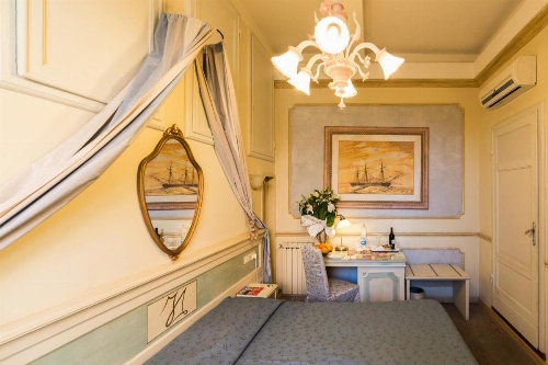 Antica Residenza D'Azeglio Room&Breakfast di Charme image 28
