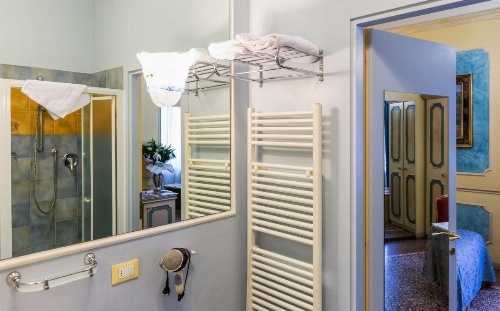 Antica Residenza D'Azeglio Room&Breakfast di Charme image 8